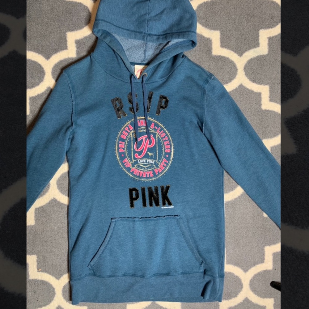 VS Pink RSVP rare A-Lister Hoodie💙